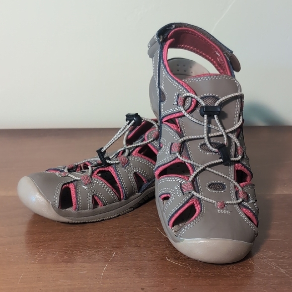 Eddie Bauer Shoes - Eddie Bauer Hiking Shoes Sandals Size 9M VACATION Ready!